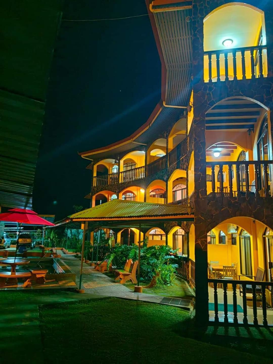 Apartahotel Playa Luna Uvita Εξωτερικό φωτογραφία